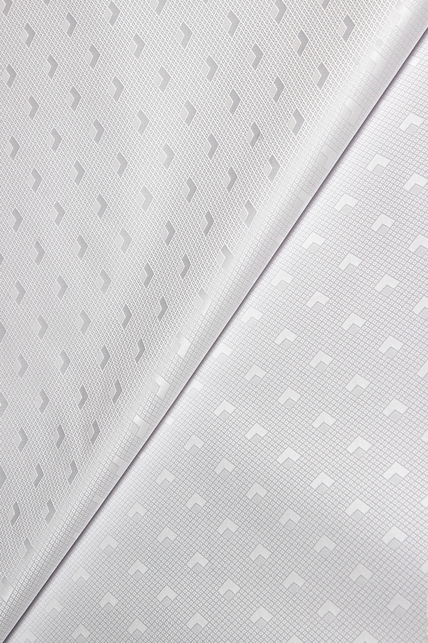 Victoire Magic Brocade in White - VMB1013