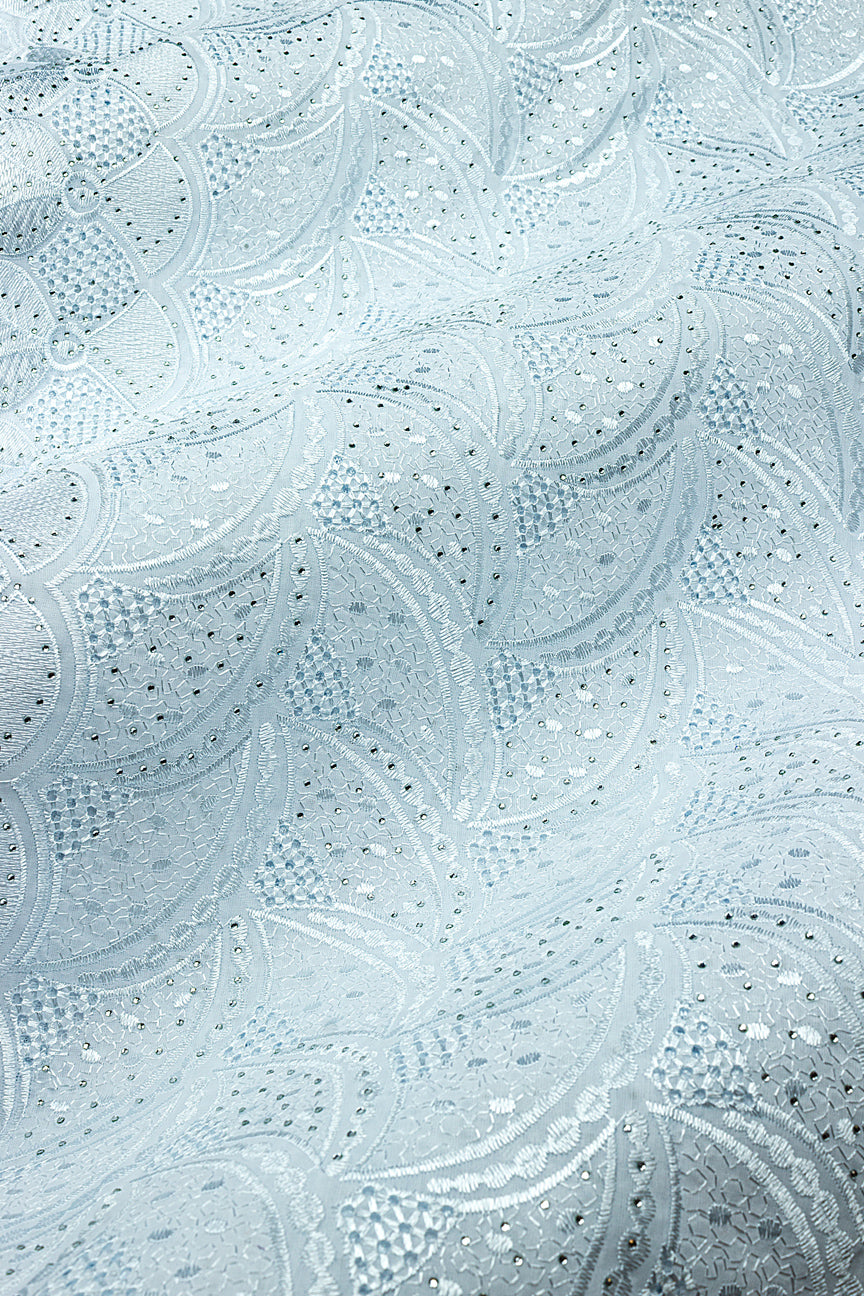 Voile Lace in White - VL665